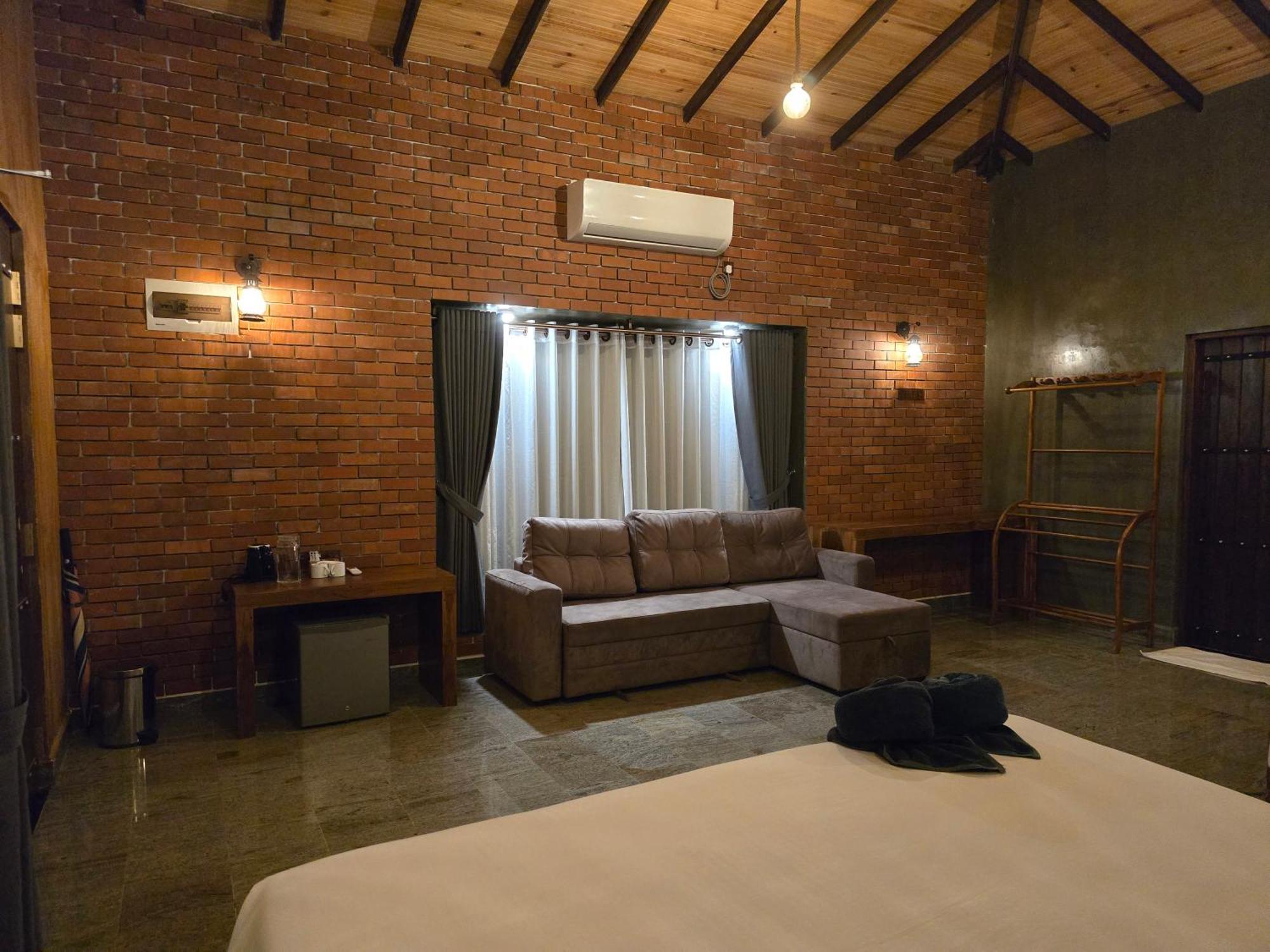Ceylon Resort Wilpattu Exterior photo