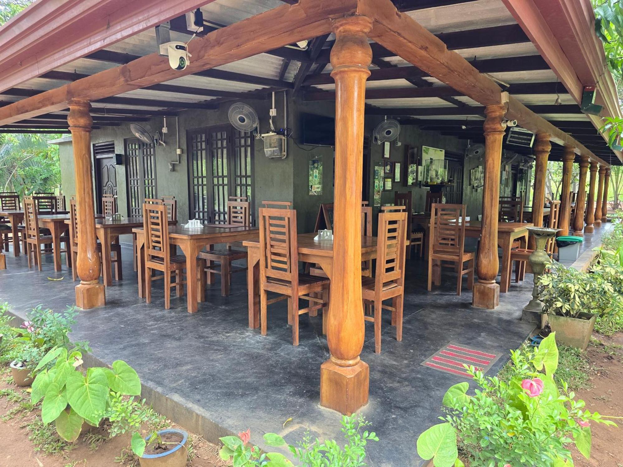 Ceylon Resort Wilpattu Exterior photo